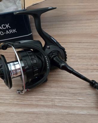 Mulinello Daiwa BG Black LT  6000 D Ark