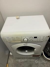 Lavatrice Hotpoint slim