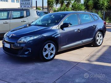 Renault Mégane 1.5 dCi 110CV SporTour Active