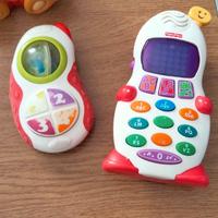 due telefoni per bambini