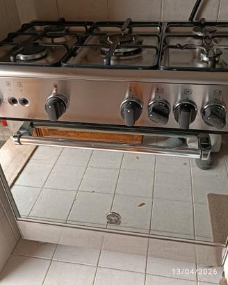 Cucina in acciaio inox 5 fuochi la Germania