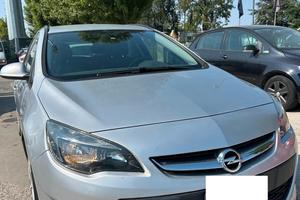 Opel Astra 1.4 Turbo 140CV Sports Tourer GPL Tech 