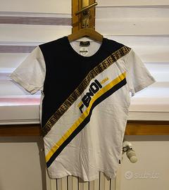 T-shirt Fendi