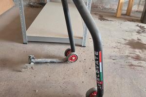 Cavalletto alzamoto universale LV8 Elevate