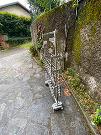 Stendino a torre