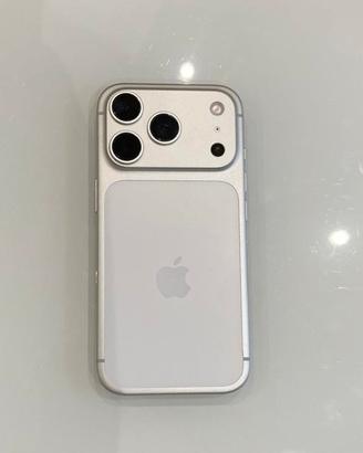 iPhone 17 pro bianco + cover apple