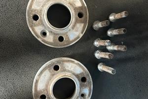 Distanziali renault/ nissan 4 fori 2 cm