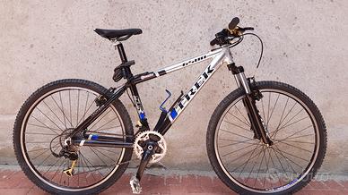 mountain bike TREK 6500 SLR