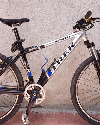 mountain bike TREK 6500 SLR