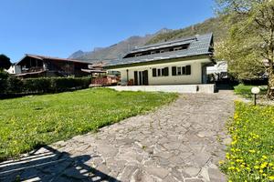 Villa unifamiliare Ballabio (lecco)