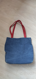 Borsa donna in jeans e maniglie rosse reversibile