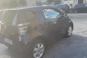 TOYOTA IQ