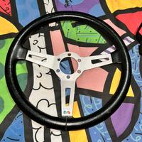 Volante momo gt italy