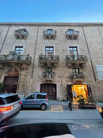 Locale commerciale c1 piazza rivoluzione