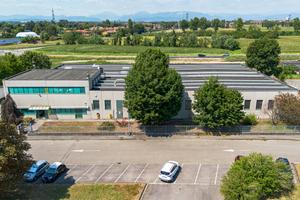 Capannone Industriale Pozzuolo Martesana