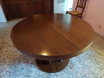 TAVOLO ROTONDO a Cremona