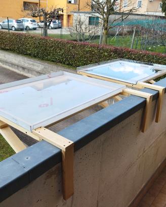 Due essicatori da balcone e da pavimento