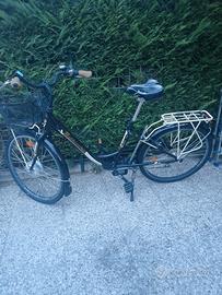 bici elettrica da donna , marca battecchia 