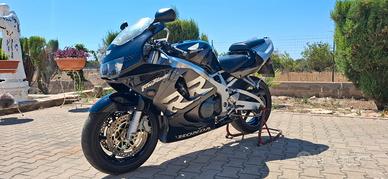 Honda CBR 900