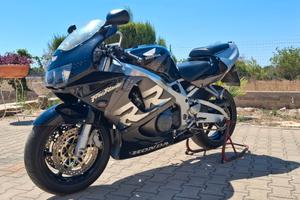 Honda CBR 900
