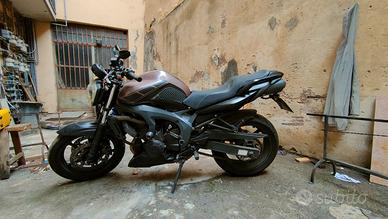 Yamaha FZ6 - 2025