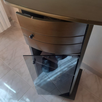 Mobiletto porta tv oppure telefono