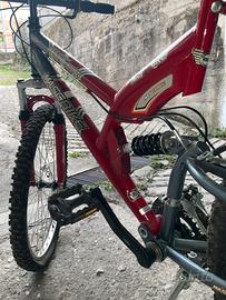 MBX mountain bike con amortizzatori