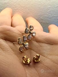 Orecchini Fiore in Oro 18 kt e Diamanti Naturali