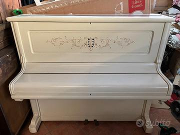 Pianoforte verticale d'epoca
