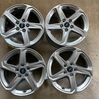 Cerchi in lega Ford da 16 pollici 5 fori