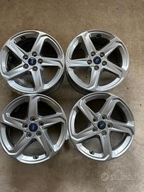 Cerchi in lega Ford da 16 pollici 5 fori