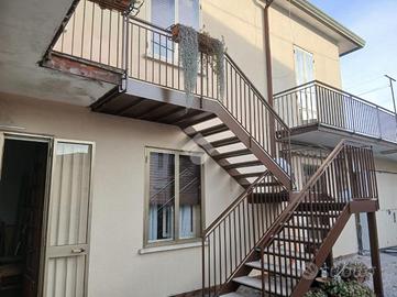 PORZIONE DI BIFAMILIARE A TEOLO