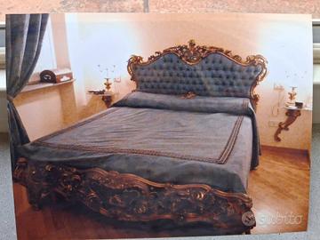 Letto matrimoniale antico