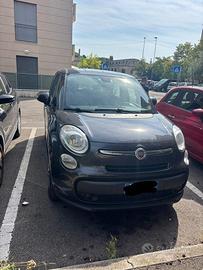 “Fiat 500L”