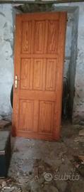 porta in legno 