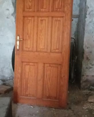 porta in legno 