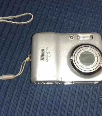 Fotocamera digitale Nikon Coolpix L4