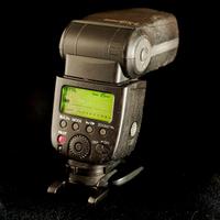 Canon 580EX II Speedlite