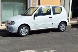  fiat 600 bianca