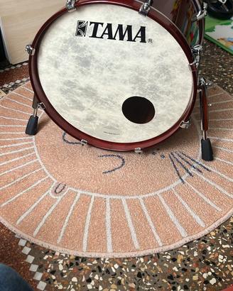 Tama star walnut bass drum 18”