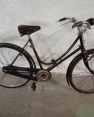 bicicletta donna freni a bachetta 