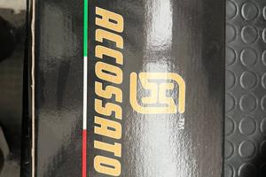 tubi in treccia accossato
