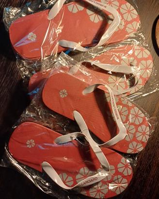 Set 2 coppie ciabattine per spa.