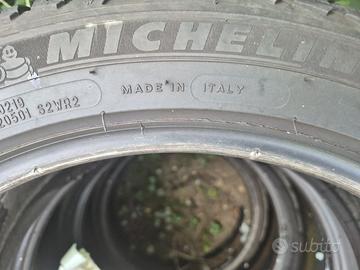 4 gomme 4-stagioni Michelin Crossclimate2