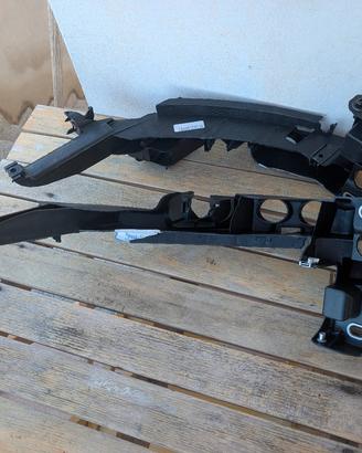 supporto fari audi A3 
