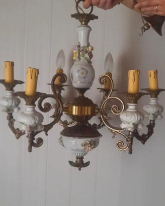 lampadario con fiorellini. 