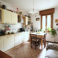 2 LOCALI A RONCOFREDDO