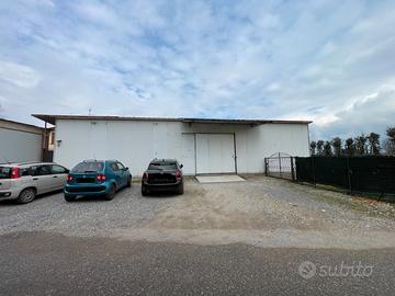 Capannone ad uso Magazzino