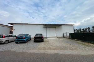 Capannone ad uso Magazzino