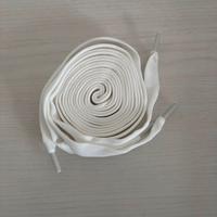 lacci bianchi mcqueen